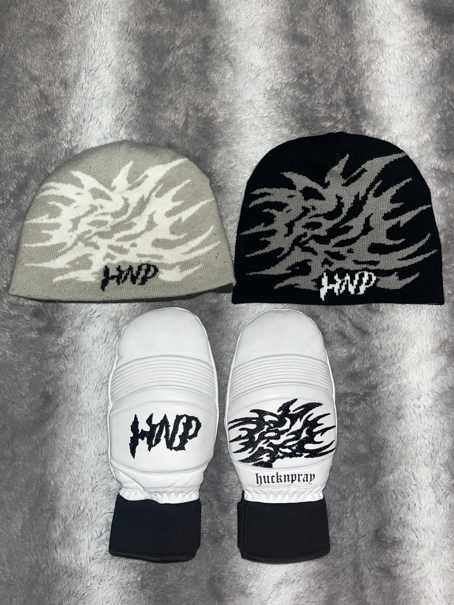 White HNP Ski Mittens